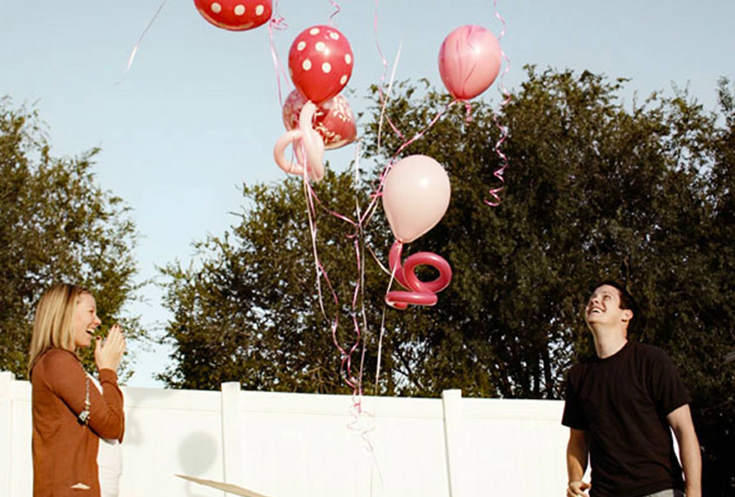 gender reveal ideas pink balloons 
