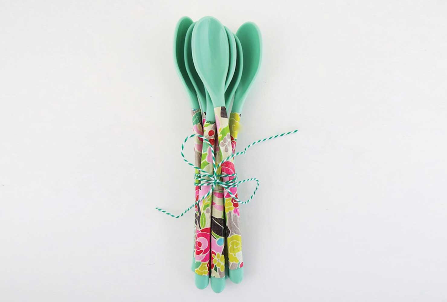 gift exchange ideas floral kitchen utensils