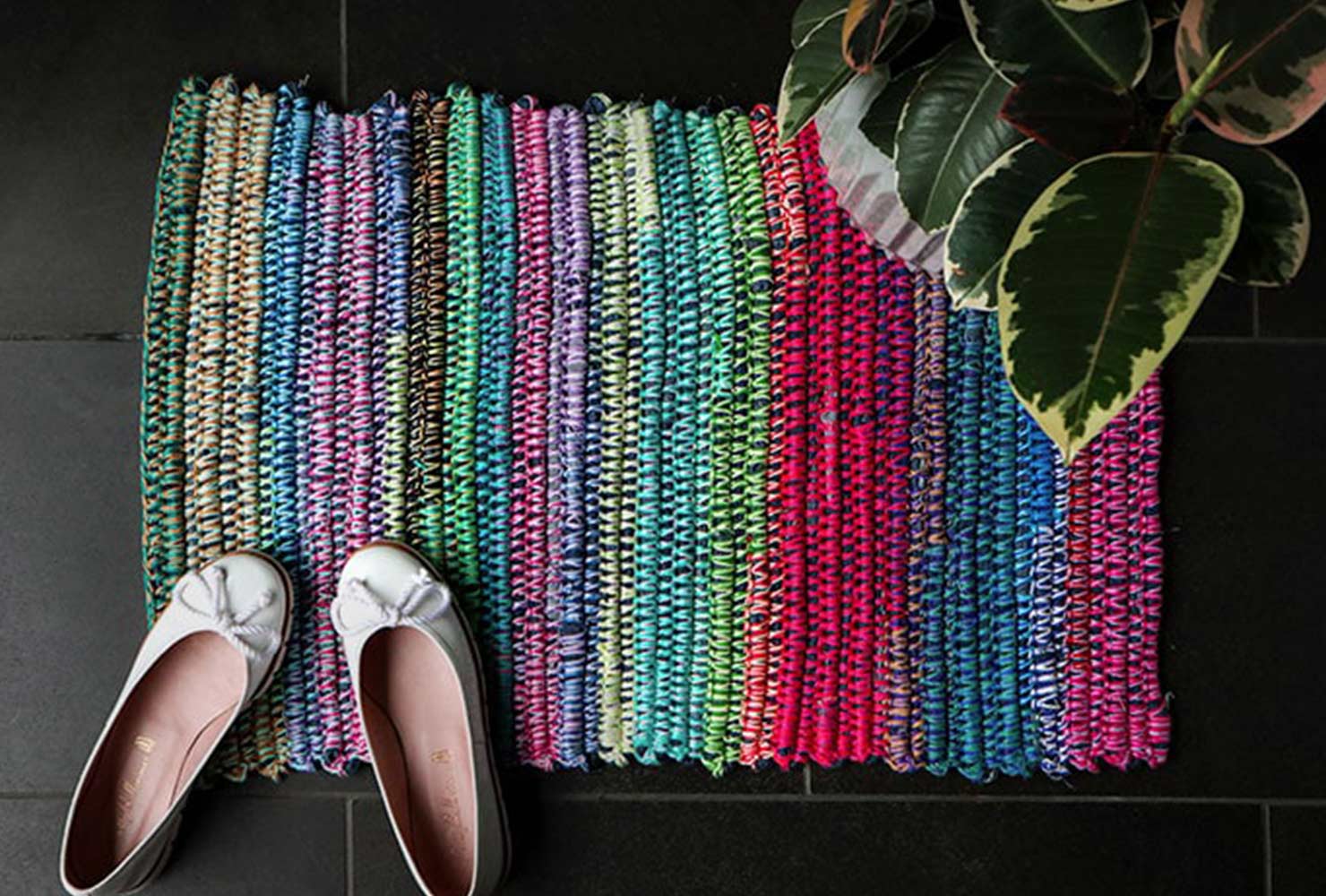 20 gift ideas rainbow rug 