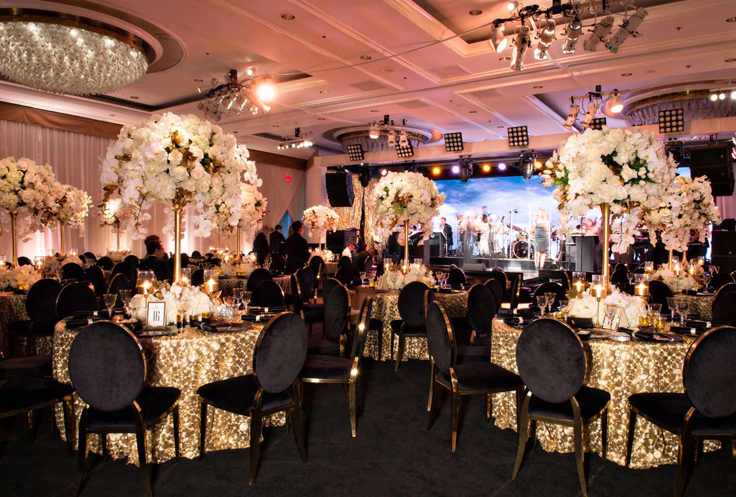 black and gold wedding ideas gold tables 