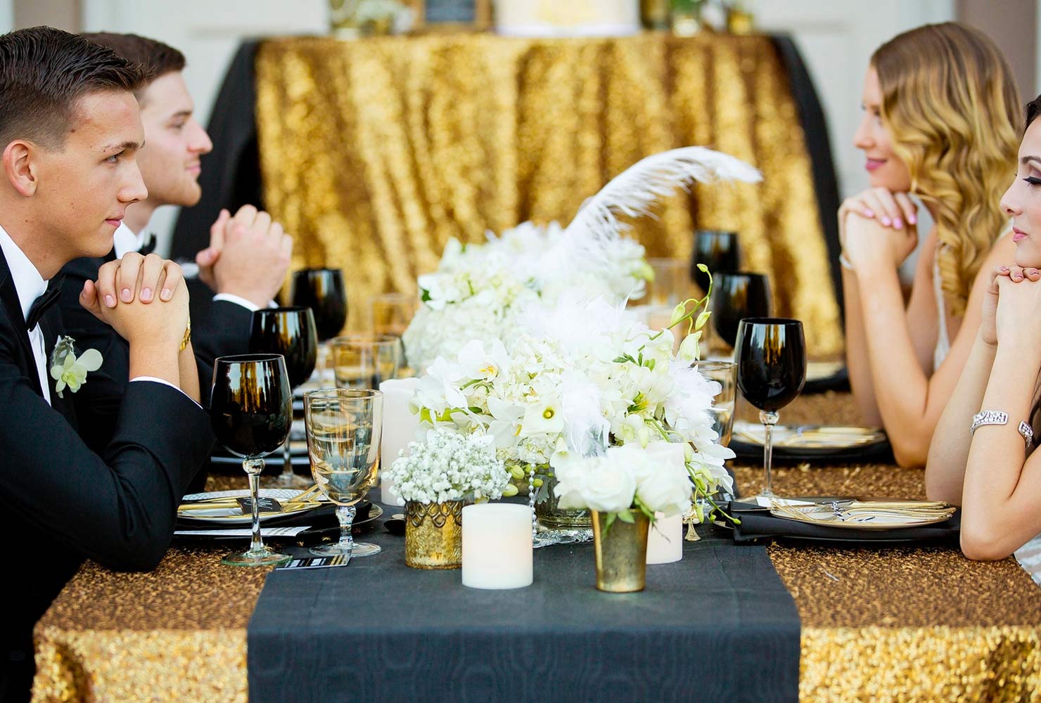 black and gold wedding ideas table cloth 