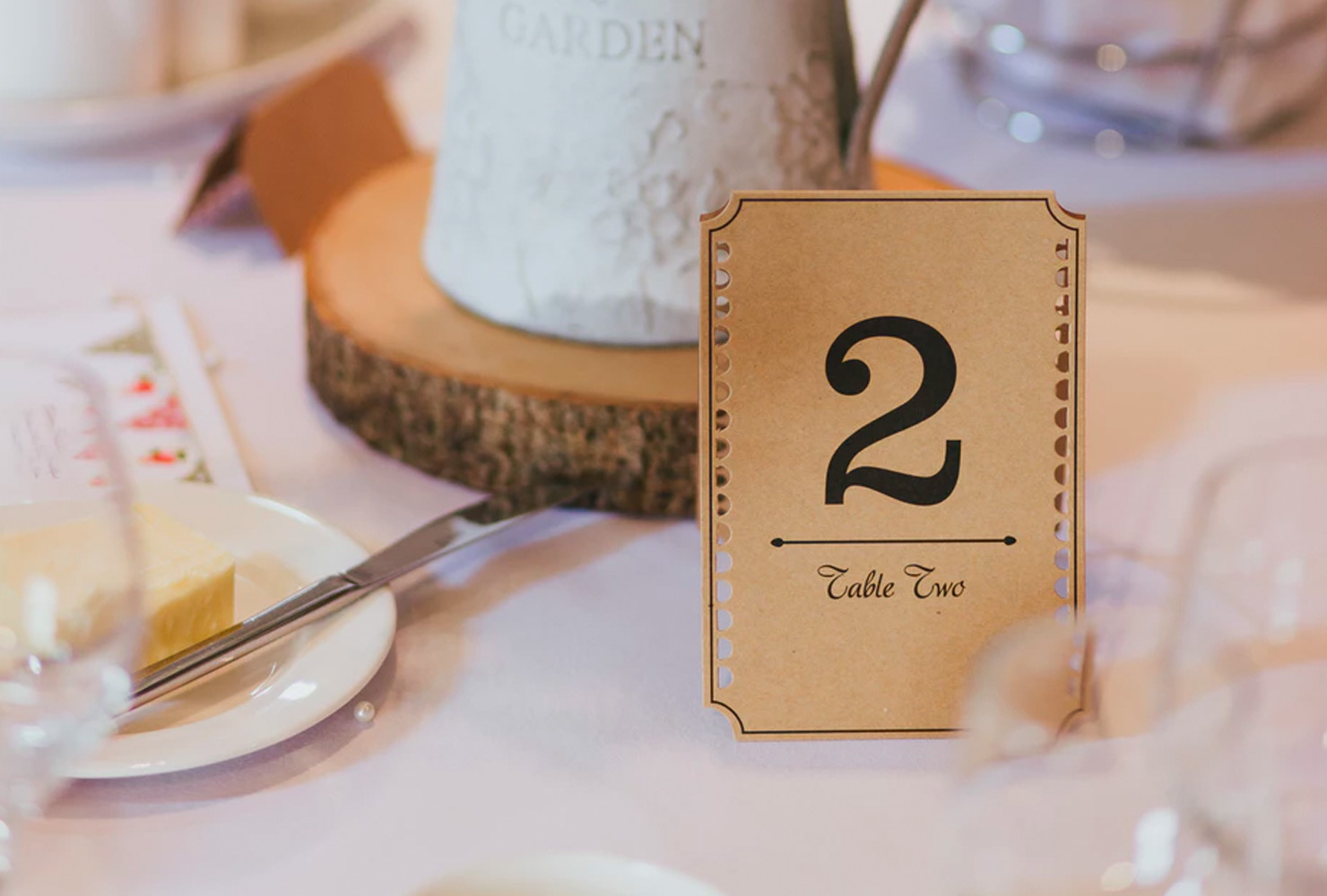 black and gold wedding rustic table card 