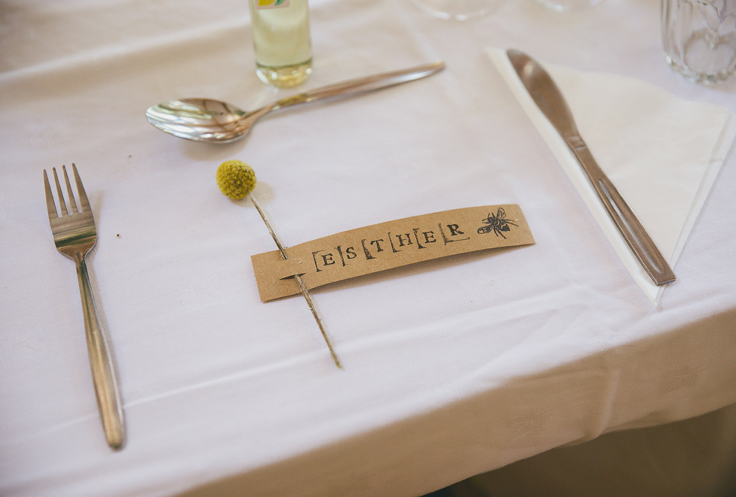 wedding place card ideas nice and natural